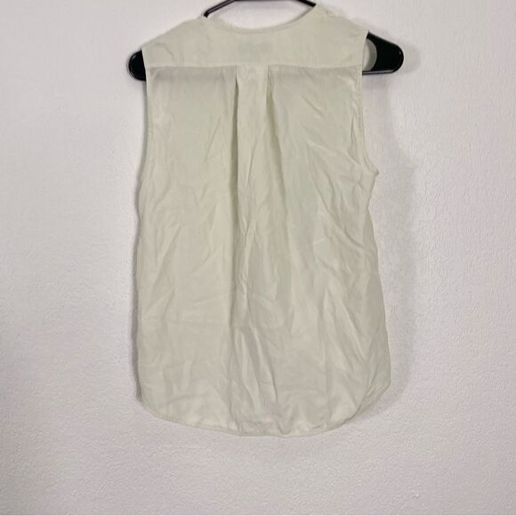 Rag & Bone Ivory White 100% Silk V Neck Sleeveless Blouse Tank Top - Picture 2 of 6